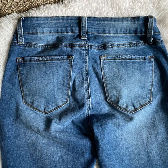 KanCan Jeans Size 9  - Picture 2 of 9